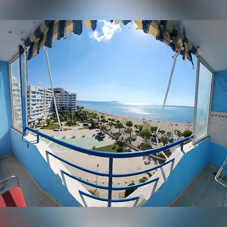 Apartamento White And Blue Modern Seaview
